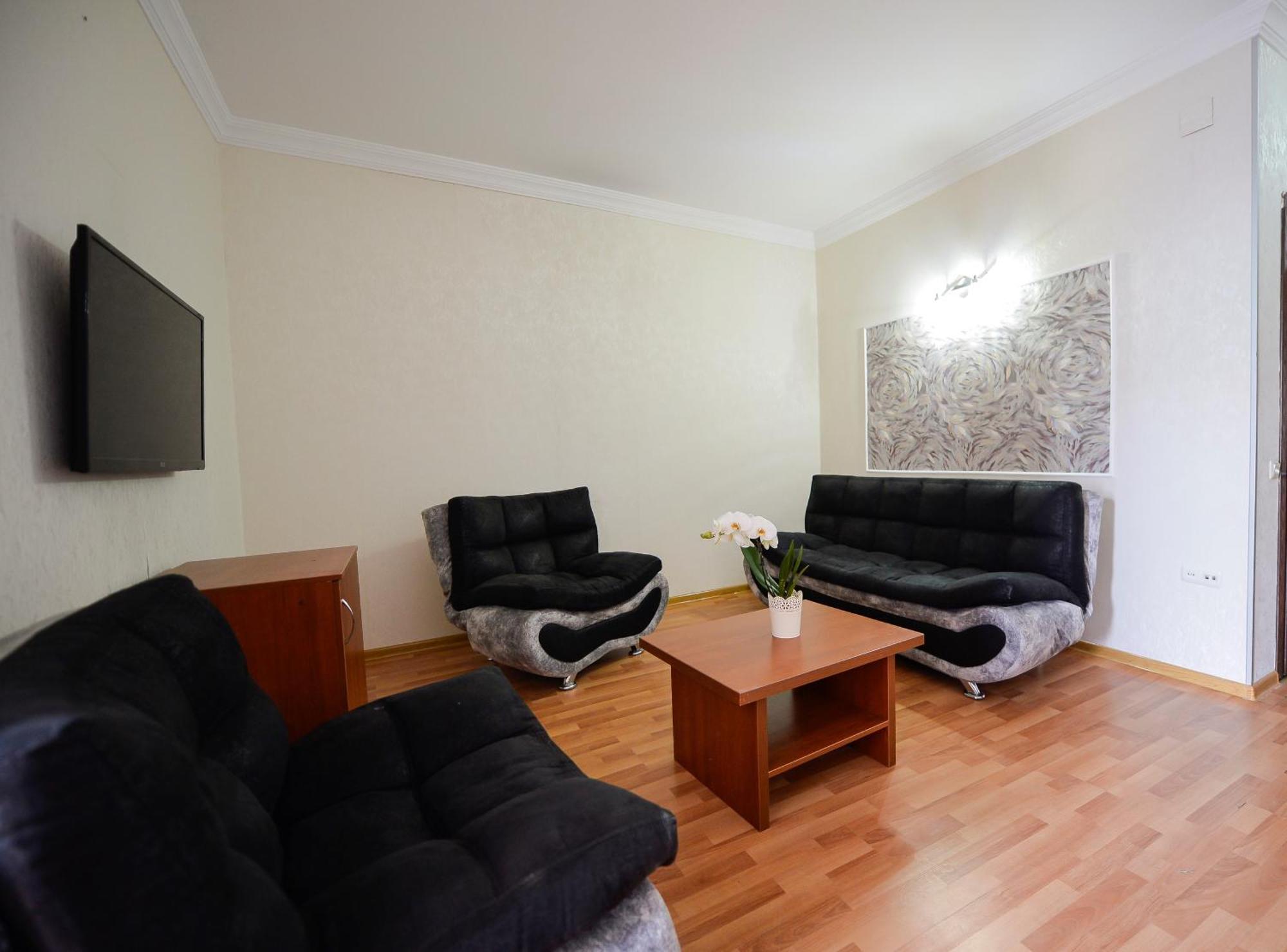 Aura Boutique Hotel Batumi Rum bild